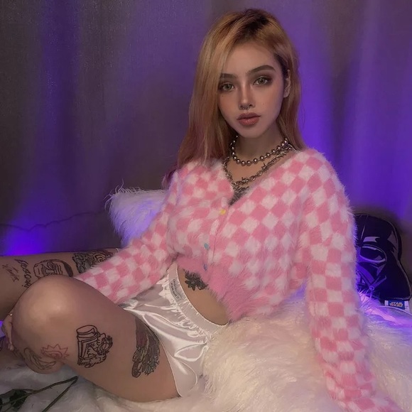 Plaid sweater pink white womens cardigan long heart buttons - Picture 7 of 12